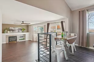 5426 Fox Run Blvd, Longmont, CO 80504 - Photo 10