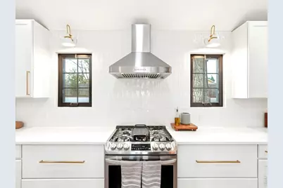 3501 Lakeview Cir, Longmont, CO 80503 - Photo 8