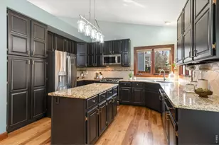 1006 Hinsdale Dr, Fort Collins, CO 80526 - Photo 12