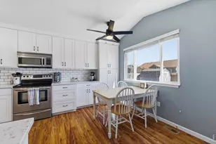 331 S Maple Ave, Eaton, CO 80615 - Photo 8