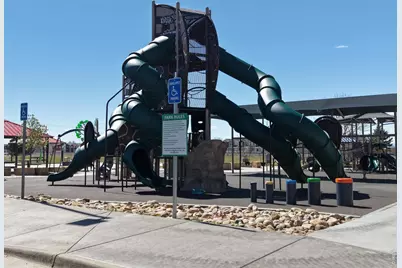 229 McKinley Ave, Fort Lupton, CO 80621 - Photo 32