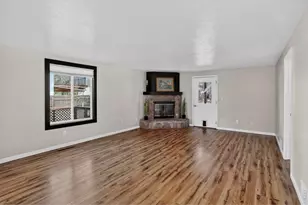 582 Highland Dr, Longmont, CO 80504 - Photo 14