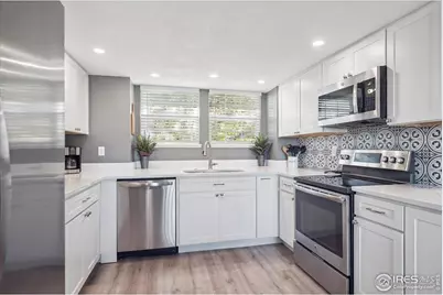 4925 E Ashton Ave, Castle Rock, CO 80104 - Photo 4