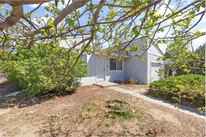 3500 Lilac Ln, Evans, CO 80620 - Photo 4