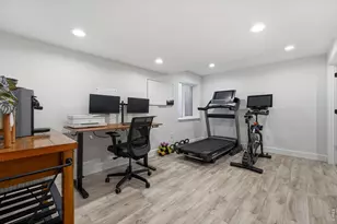 911 Cleveland Ct, Louisville, CO 80027 - Photo 32