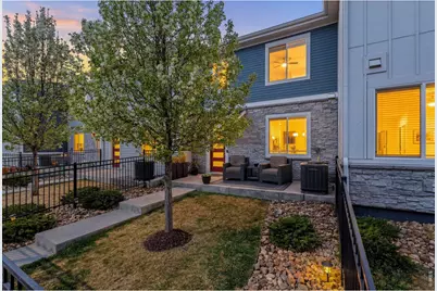 728 Stonebridge Dr, Longmont, CO 80503 - Photo 2