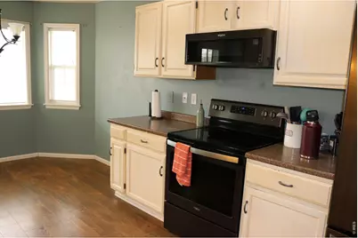 1005 Glacier Ct, Windsor, CO 80550 - Photo 8