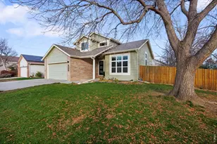 4130 Suncrest Dr, Fort Collins, CO 80525 - Photo 2