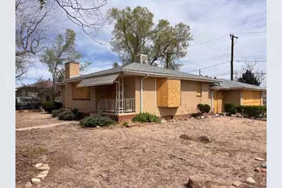 824 35th Ave Ct, Greeley, CO 80634 - Photo 2