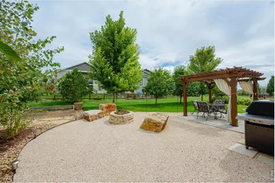 4373 Lemon Grass Dr, Johnstown, CO 80534 - Photo 2