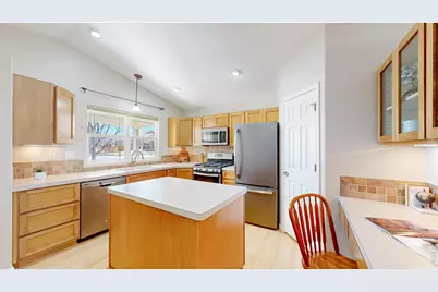 2425 Winter Park St, Loveland, CO 80538 - Photo 6