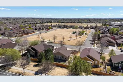 2425 Winter Park St, Loveland, CO 80538 - Photo 32