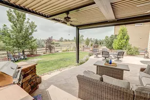 2246 Front Range Ct, Erie, CO 80516 - Photo 8