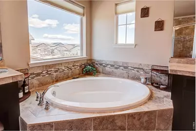 2246 Front Range Ct, Erie, CO 80516 - Photo 30