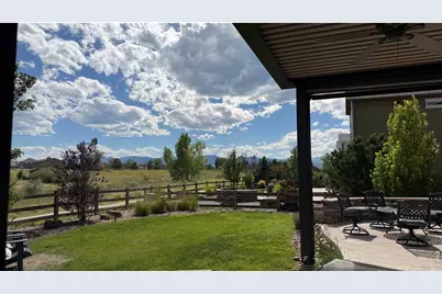 2246 Front Range Ct, Erie, CO 80516 - Photo 6