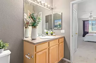 640 Gooseberry Dr, Longmont, CO 80503 - Photo 14