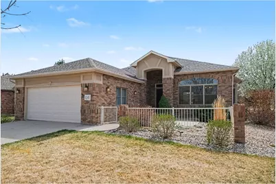 8245 Hidden Cove Ct, Windsor, CO 80528 - Photo 2
