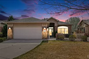 8245 Hidden Cove Ct, Windsor, CO 80528 - Photo 2