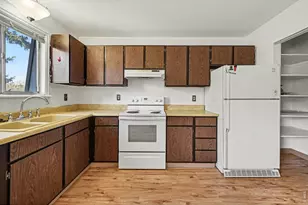 905 E Swallow Rd, Fort Collins, CO 80525 - Photo 8