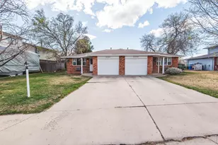 2331 Nyssa Dr, Loveland, CO 80538 - Photo 2