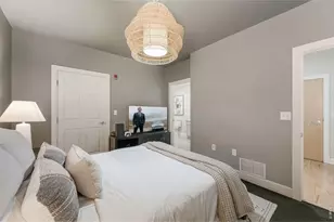 1630 N Clarkson St, Denver, CO 80218 - Photo 14