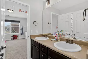 1652 Dorothy Cir, Longmont, CO 80503 - Photo 42