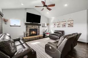 1957 Bobby Dr, Milliken, CO 80543 - Photo 6