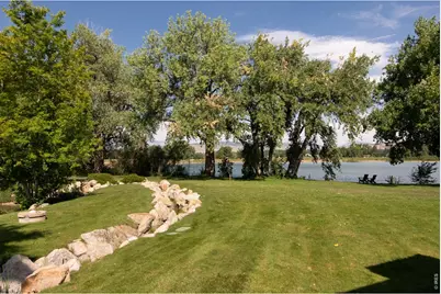 7007 Rozena Dr, Longmont, CO 80503 - Photo 10