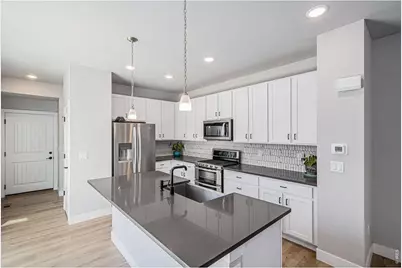 6019 Denys Dr, Timnath, CO 80547 - Photo 10