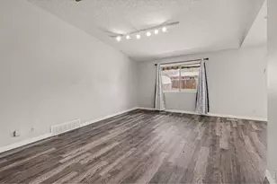 915 White Elm Dr, Loveland, CO 80538 - Photo 6