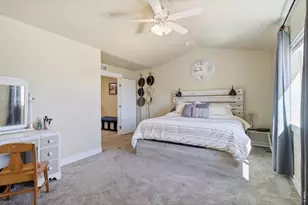 1027 Canal Dr, Windsor, CO 80550 - Photo 16
