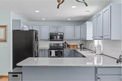 2243 Breckenridge Dr, Berthoud, CO 80513 - Photo 14