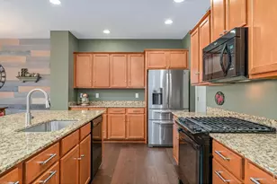 2316 Calais Dr, Longmont, CO 80504 - Photo 6