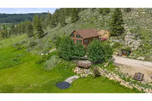 228 Mount Everest Dr, Livermore, CO 80536 - Photo 2