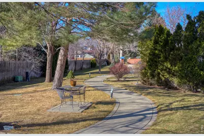 1333 Charles Dr #20, Longmont, CO 80503 - Photo 32