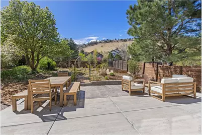 300 Oakwood Pl, Boulder, CO 80304 - Photo 28