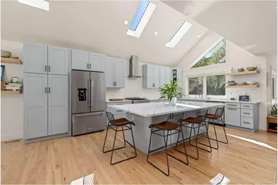 300 Oakwood Pl, Boulder, CO 80304 - Photo 4