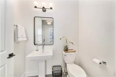 5073 Avon Ave, Loveland, CO 80538 - Photo 10