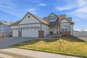 551 Wind River Dr, Windsor, CO 80550 - Photo 1