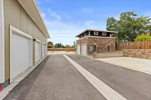 270 S Cherrywood Dr, Lafayette, CO 80026 - Photo 32