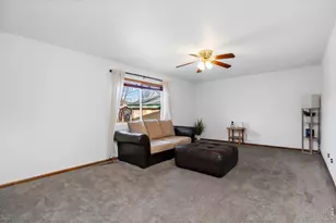 4437 N Lincoln Ave, Loveland, CO 80538 - Photo 10