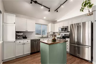 9712 Queenscliffe Dr, Highlands Ranch, CO 80130 - Photo 12