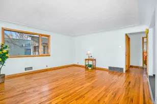 543 W 9th St, Loveland, CO 80537 - Photo 8