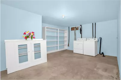 543 W 9th St, Loveland, CO 80537 - Photo 14