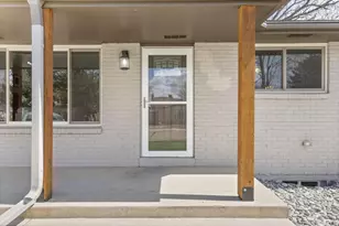 1010 S Terry St, Longmont, CO 80501 - Photo 4