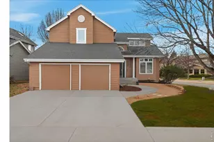 4501 Seaboard Ln, Fort Collins, CO 80525 - Photo 2