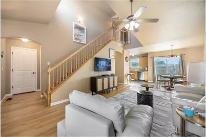 8461 Pebble Ct, Wellington, CO 80549 - Photo 4