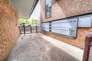 1065 University Ave, Boulder, CO 80302 - Photo 4