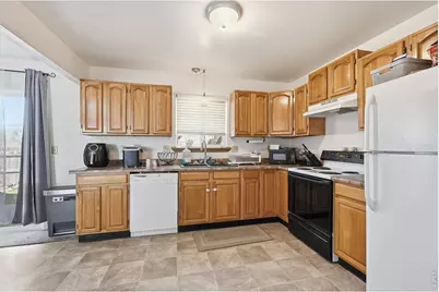 520 S Pine St #520/530, Keenesburg, CO 80643 - Photo 30