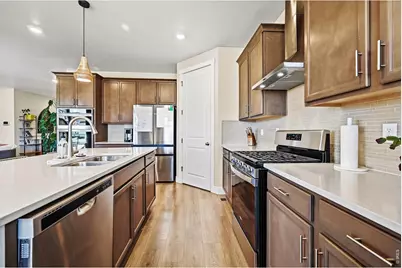 1699 Rivergate Way, Berthoud, CO 80513 - Photo 10